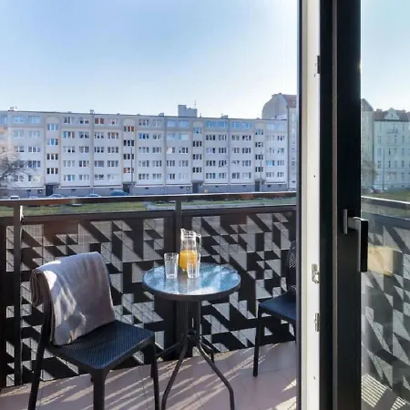 Centre Torunska By The River By Renters * Gdańsk